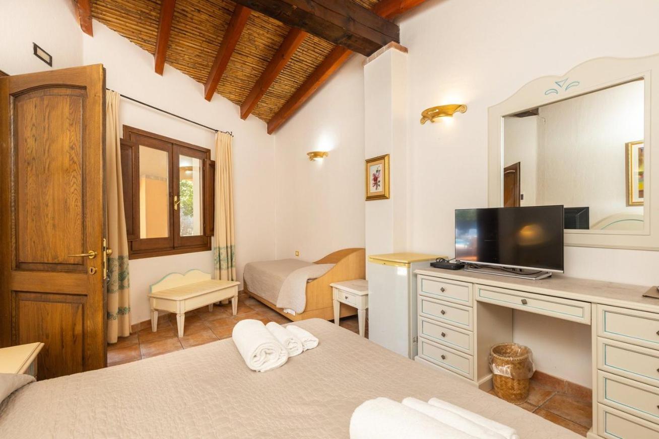 Hotel L'Ulivo Girasole Ngoại thất bức ảnh