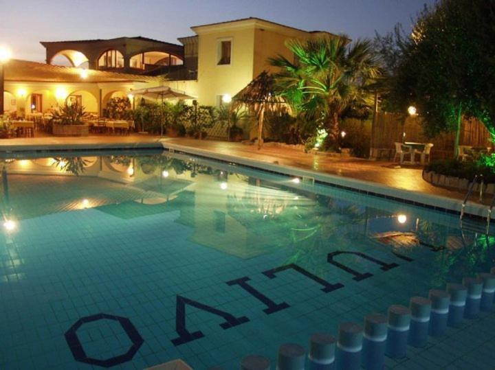Hotel L'Ulivo Girasole Ngoại thất bức ảnh